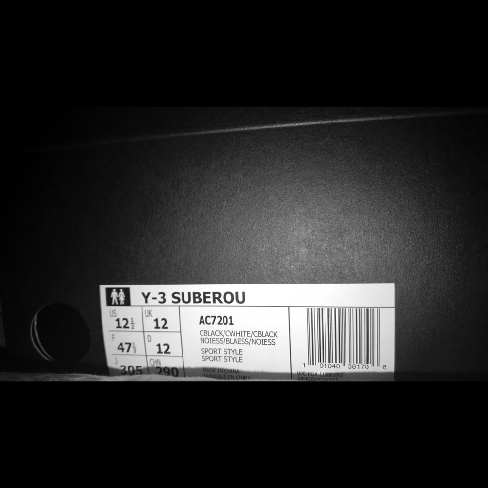 Y-3 SUBEROU
SNEAKERS